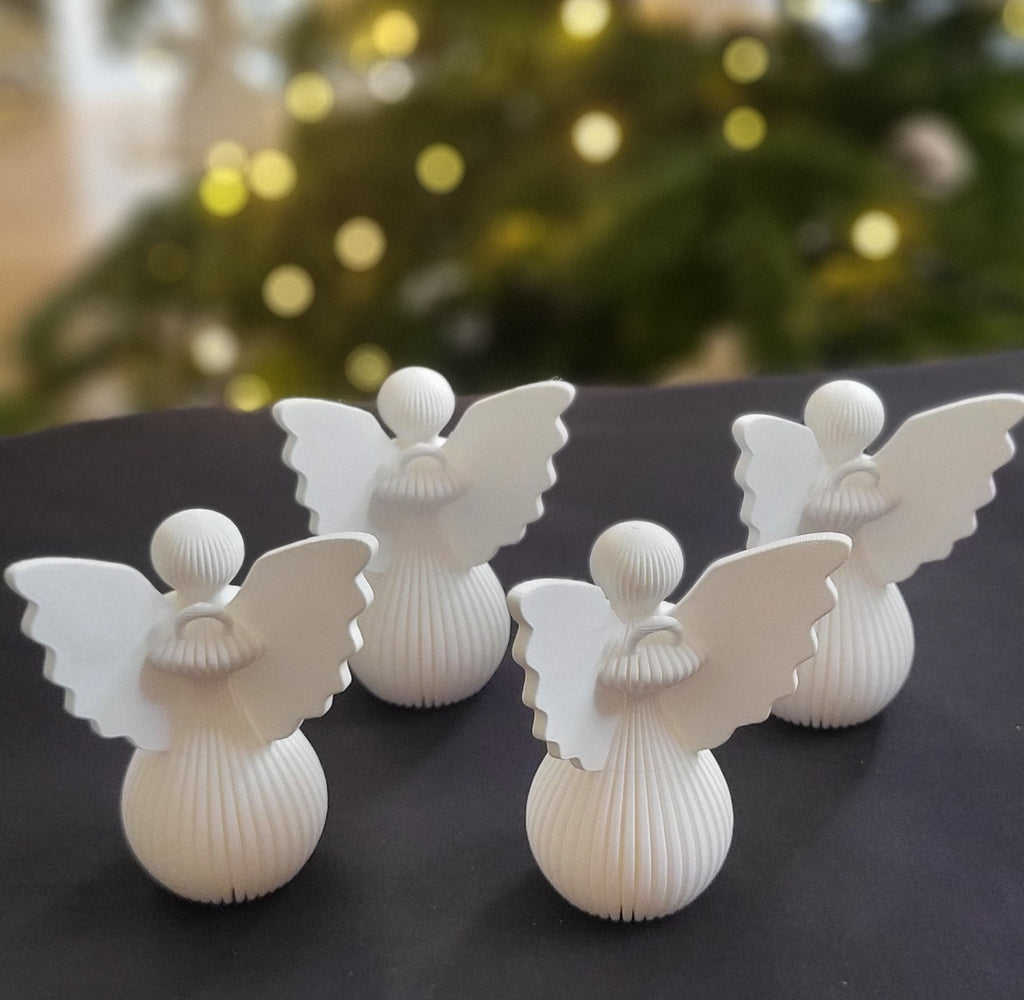 Zestaw 4 Aniołków Dekoracyjnych "Aria" – Kolekcja Liniowa